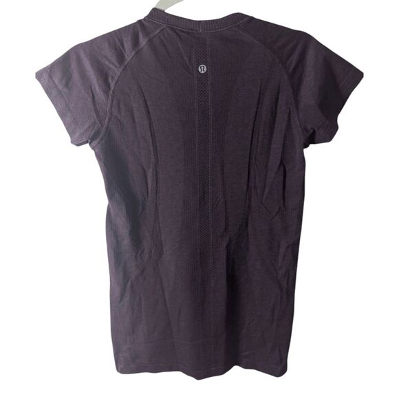LULULEMON ATHLETICA Swiftly Tech Short Sleeve 2.0 Size 6 - Picture 4 of 4